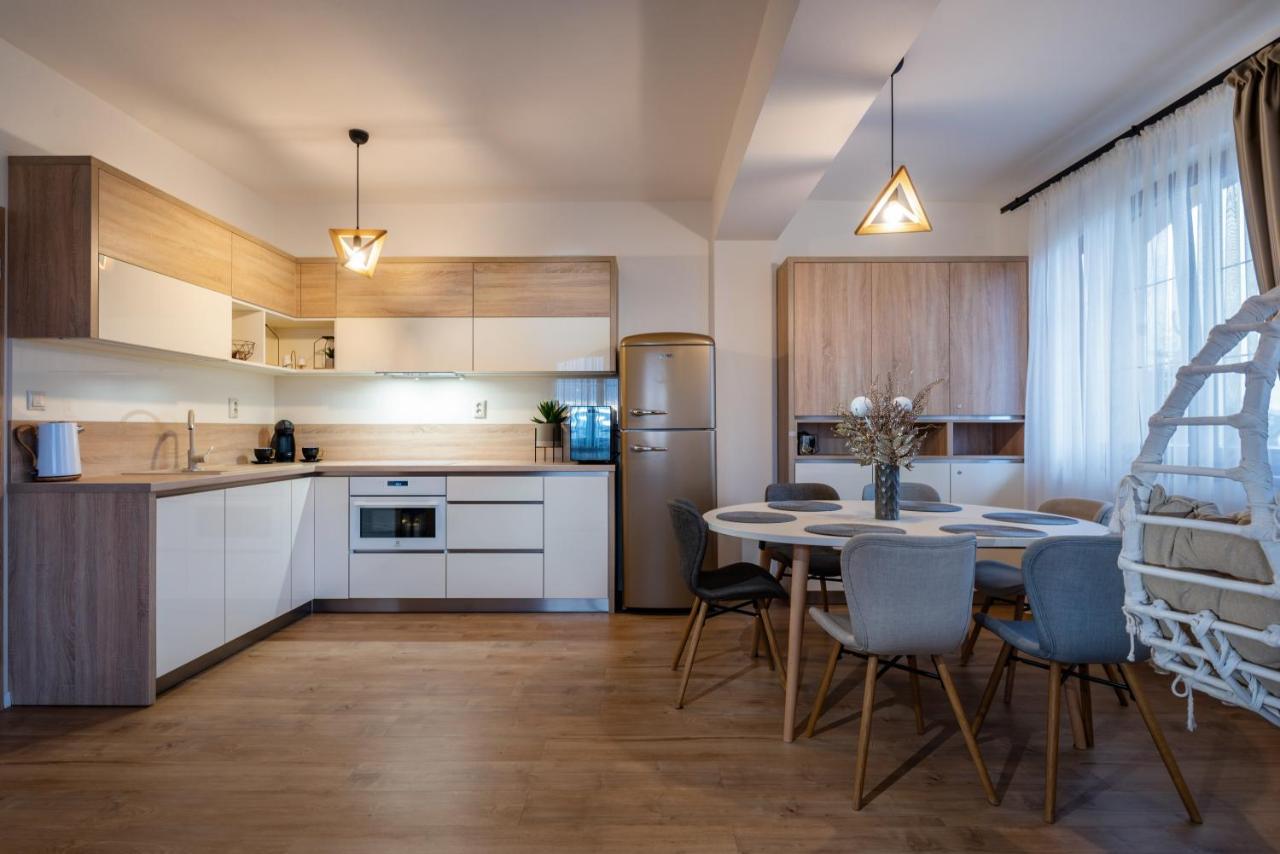 Goldenapartment Велика Ломниця Екстер'єр фото